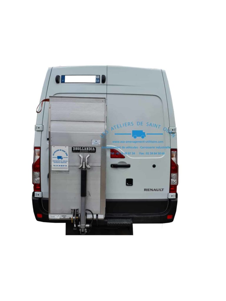 fourniture et pose dans votre utilitaire renault master avec serrure de securite mul-t-lock avec hayon élévateur