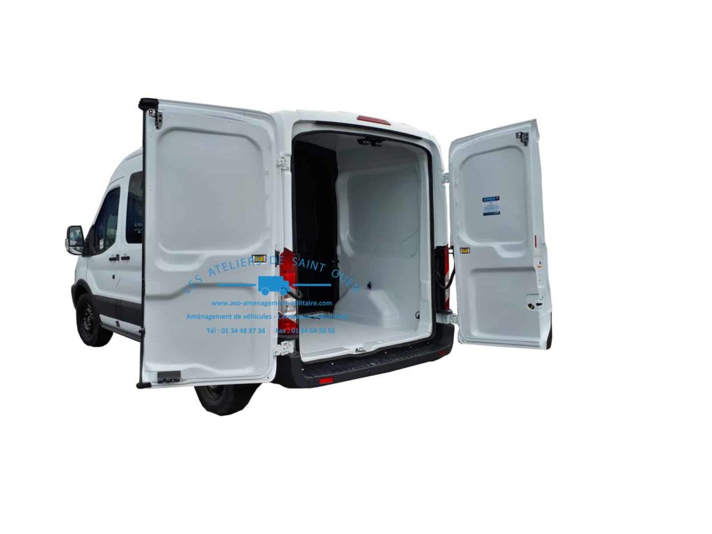 fourniture et pose dans votre utilitaire avec un kit cover pour ford transit 2t