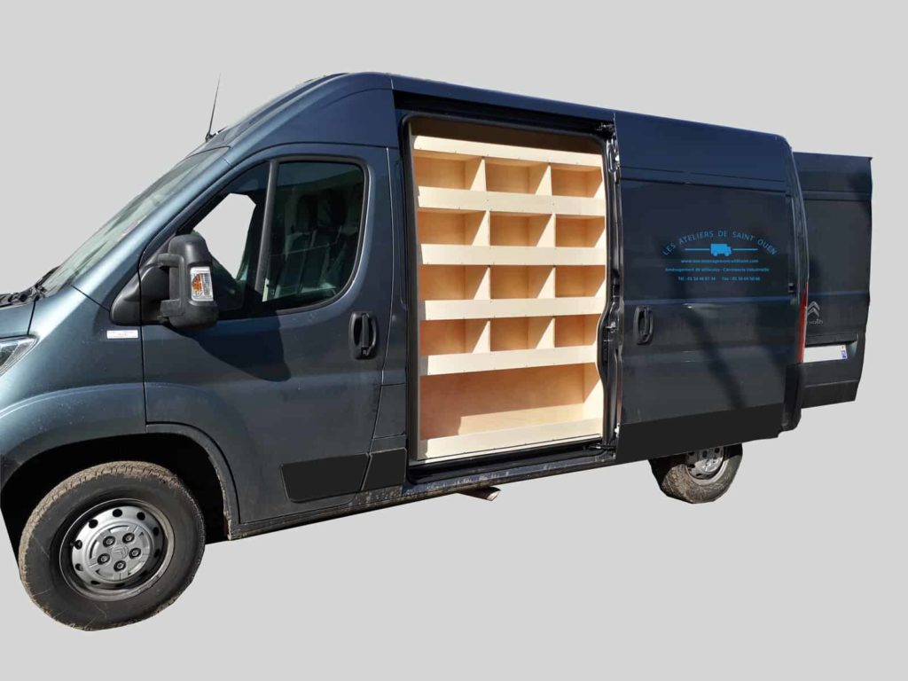fourniture et pose dans fourgon étagère boxer peugeot aménagement spécifique avec étagère porte latérale