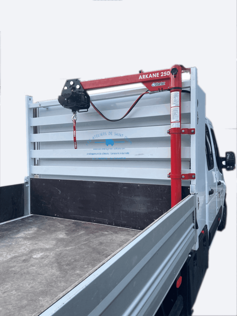 aménagement fourniture et pose plateau avec potence ranger