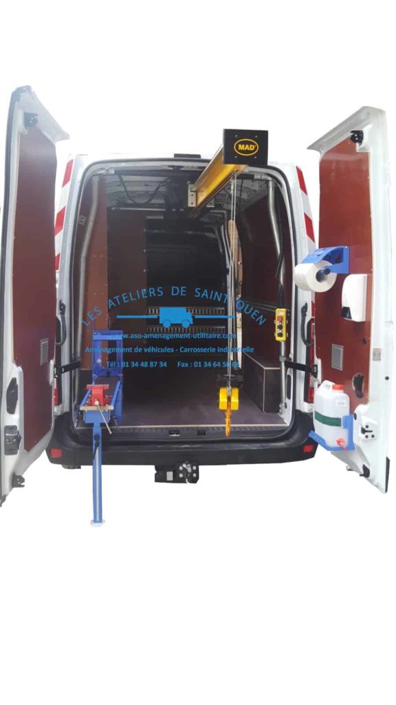 Fourniture et pose habillage en bois contreplaqué filmé avec étagère gauche avec easyload