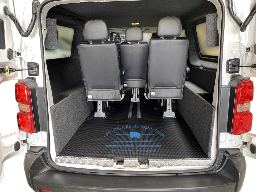 fourniture et pose d'une cabine approfondie pour peugeot expert avec 7 sièges coffre avec habillage+ moquette