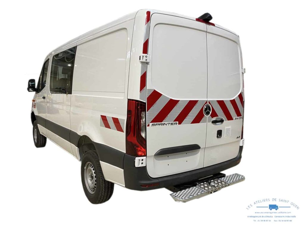 mercedes sprinter avec kit de bande réfléchissante classe b avec marche pied et serrure mul-t-lock