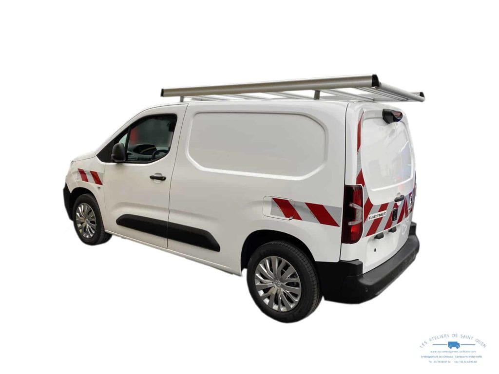 berlingo citroen avec galerie en aluminium serrure de sécurité mul-t-lock et bande réfléchissante classe B