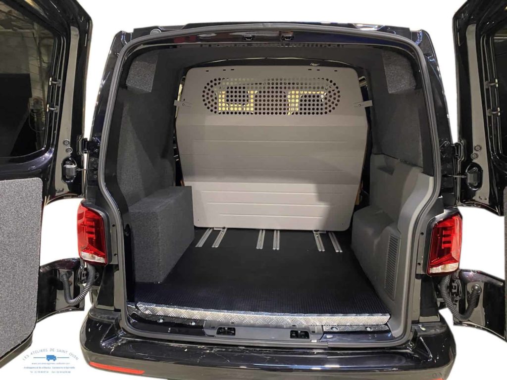 volskwagen t6 cabine approfondie avec rail aéro et cloison de séparation en alu démontage rapide