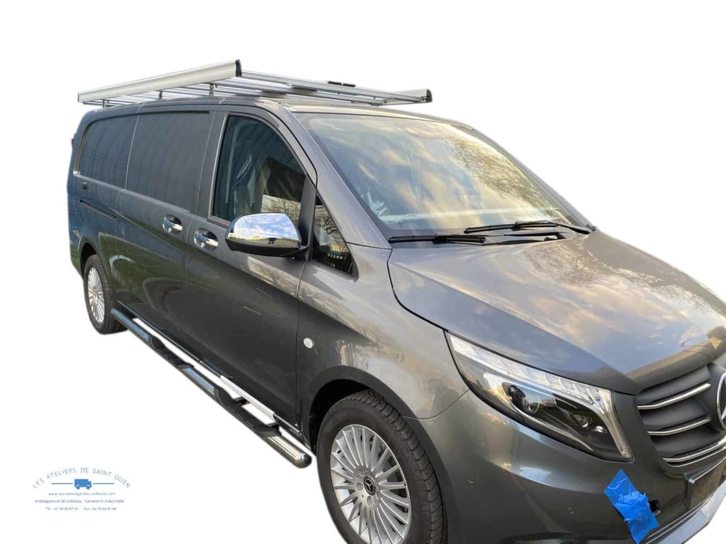mercedes vito avec marchepied galerie de toit avec coque de rétroviseur et poignée de porte