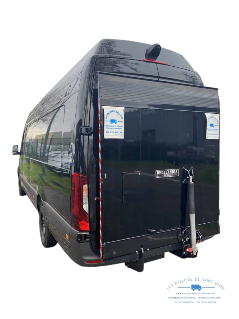 mercedes sprinter avec hayon élévaeur + caméra de recul