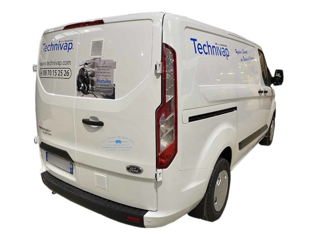 ford transit custom avec grille aération