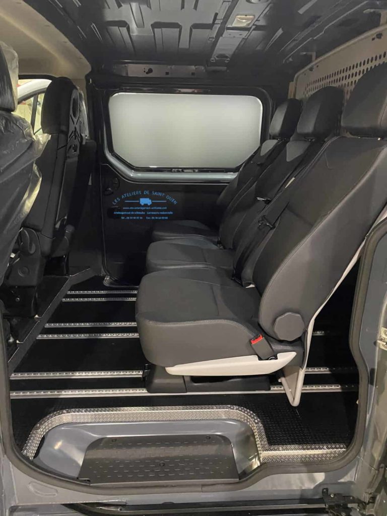 renault trafic avec cabine approfondie 3 sièges avec arrêt de charge démontage rapide