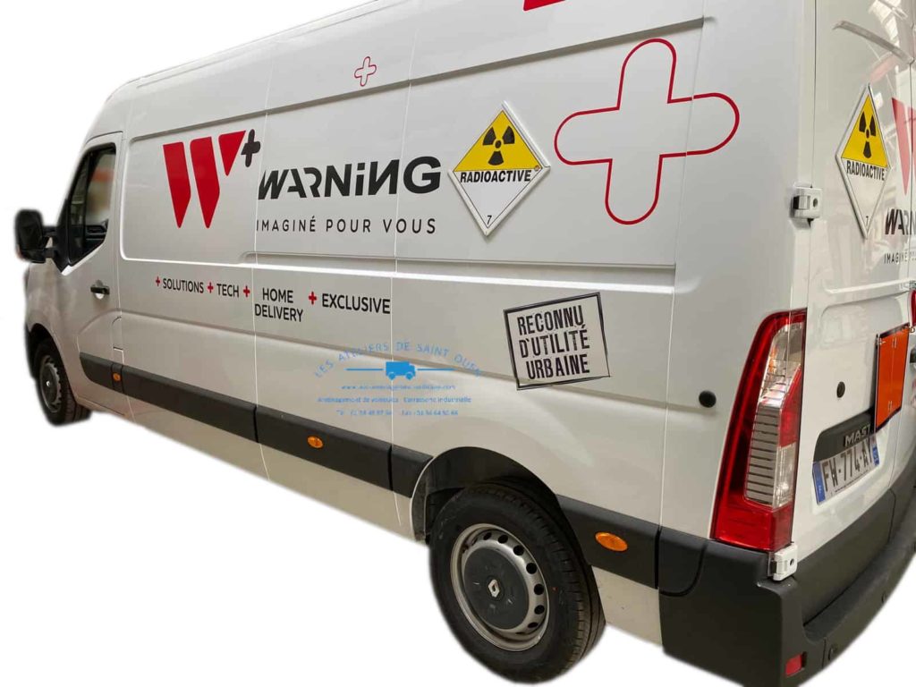 renault master warning avec covering publicité