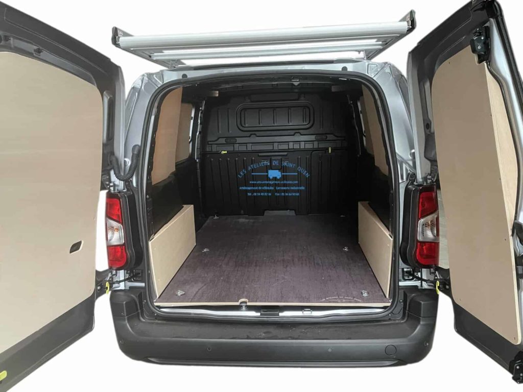 habillage partner avec plancher anti dérapant avec galerie de toit