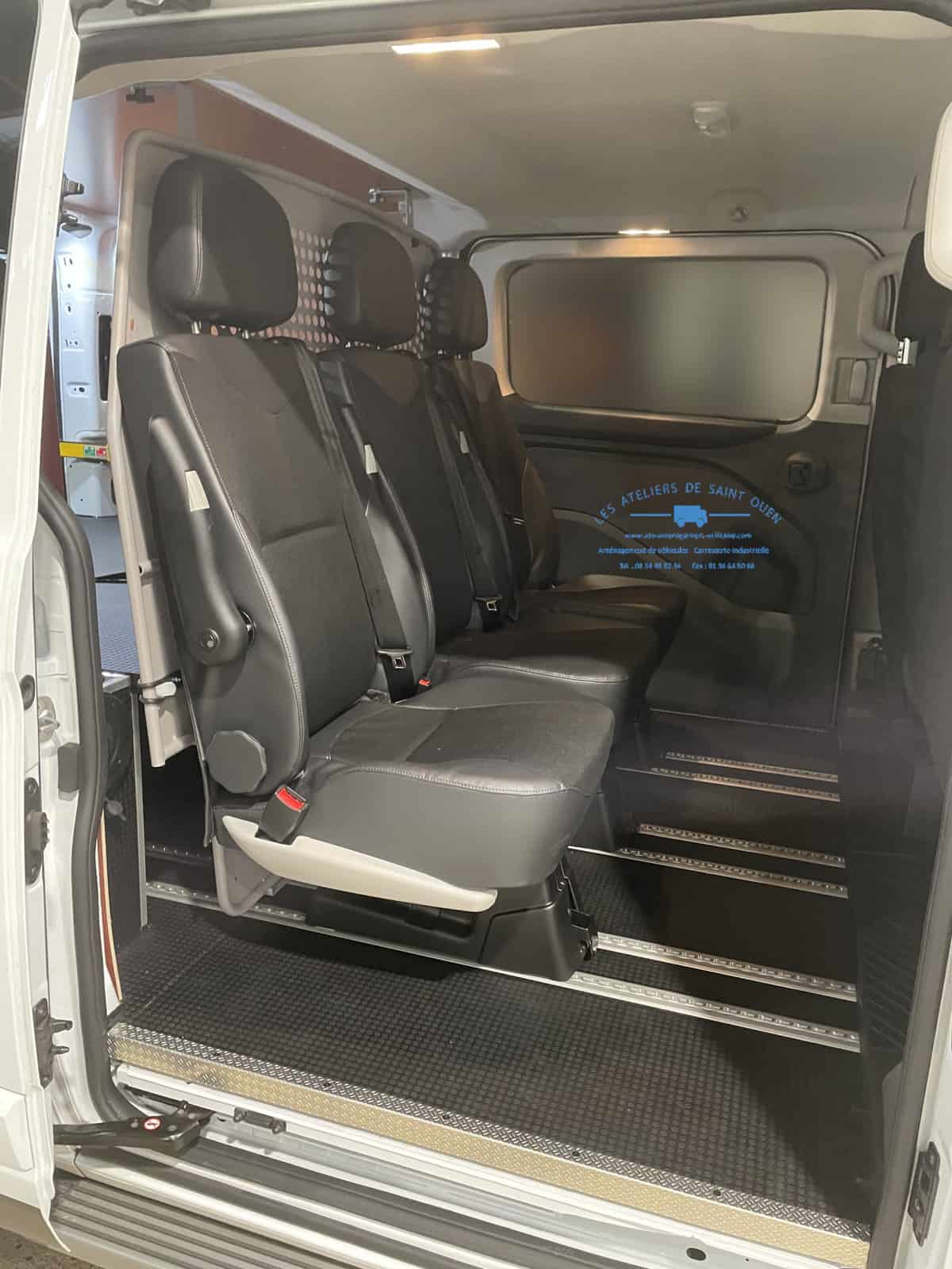 Siège de FORD Transit Custom : la banquette idéale pour vos aménagements de  van et camion ! - Ouikeep