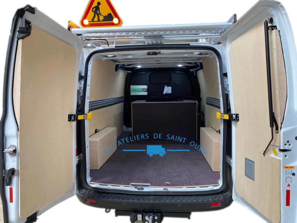 ford transit custom avec habillage bois rail universel galerie de toit et tri flash triangle