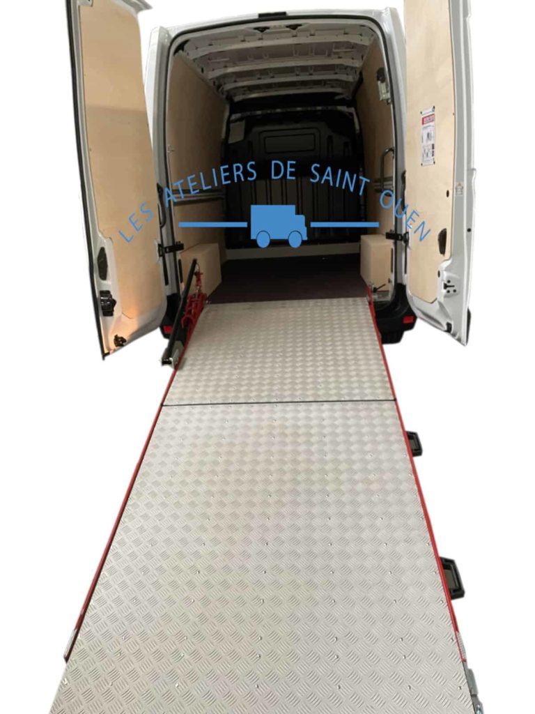rampe de chargement ford transit 2t avec habillage bois
