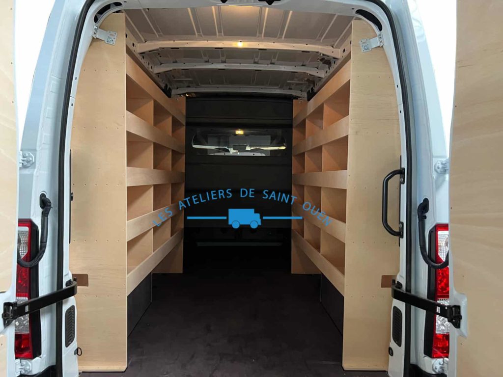 renault master avec étagère droite et gauche avec habillage bois