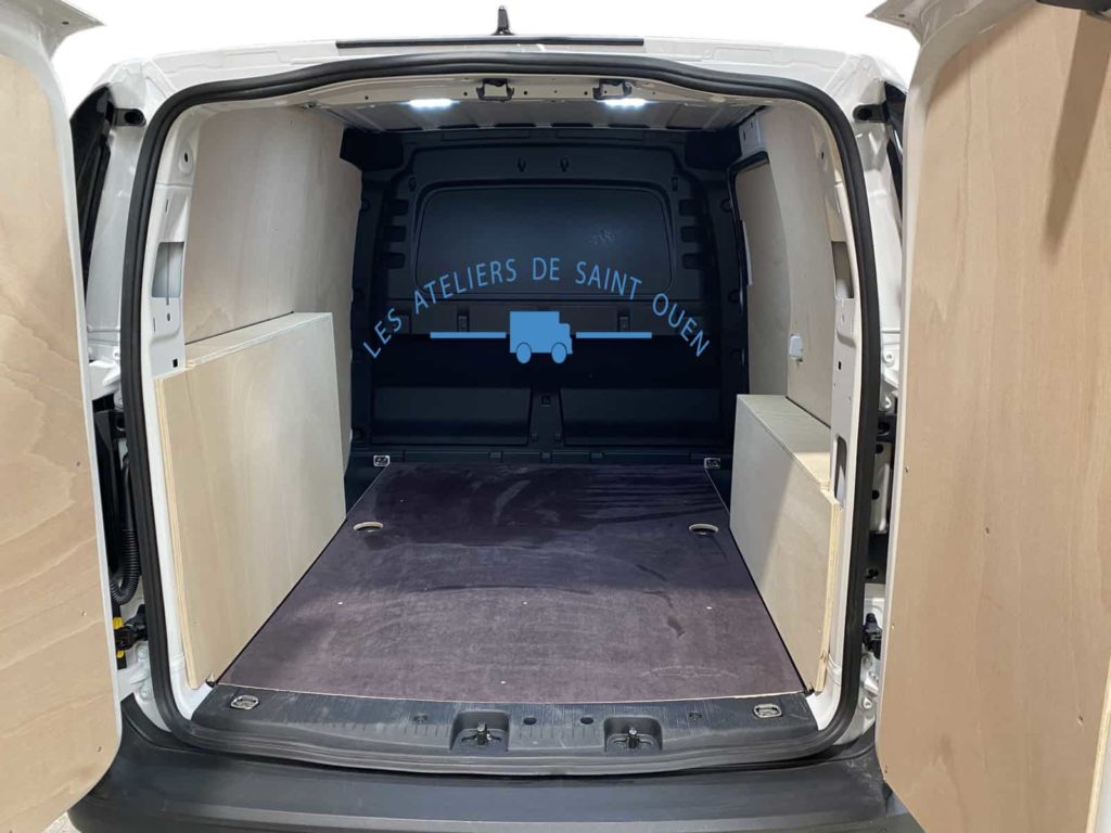 habillage en contreplaqué avec plancher antidérapant pour volkswagen caddy
