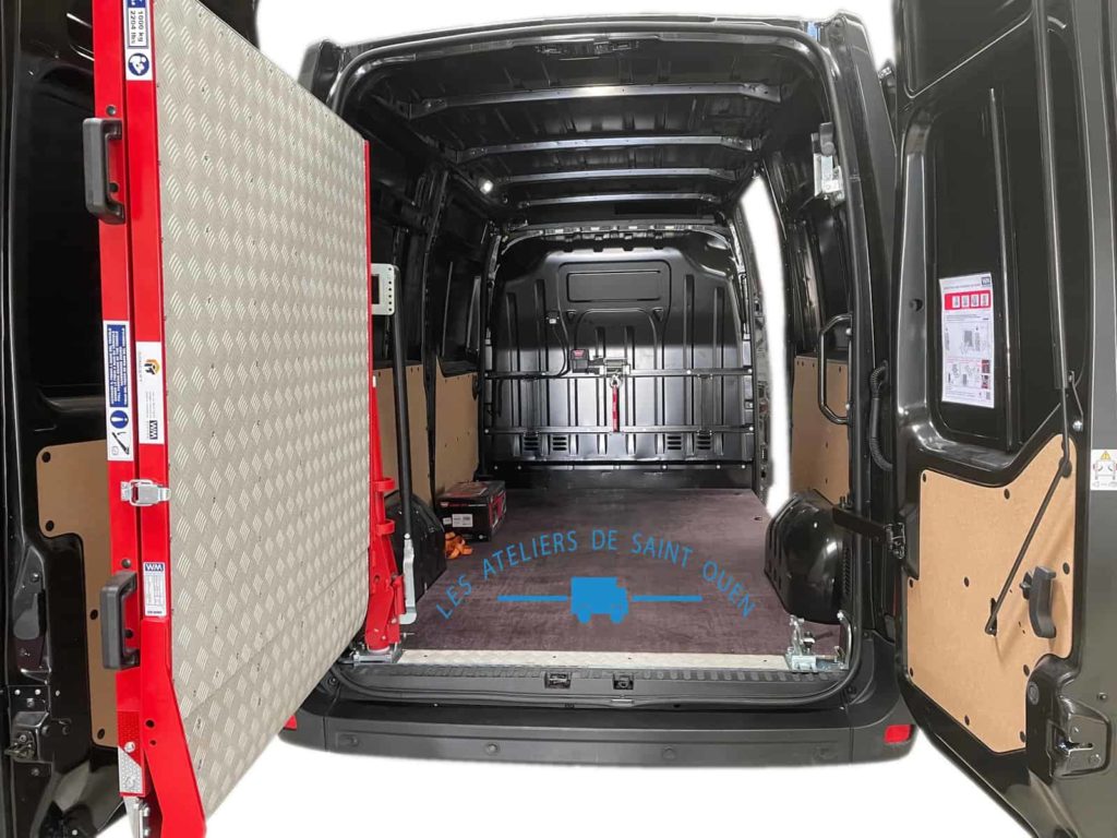 treuil de charegment avec rampe de chargement repliable pour renault master