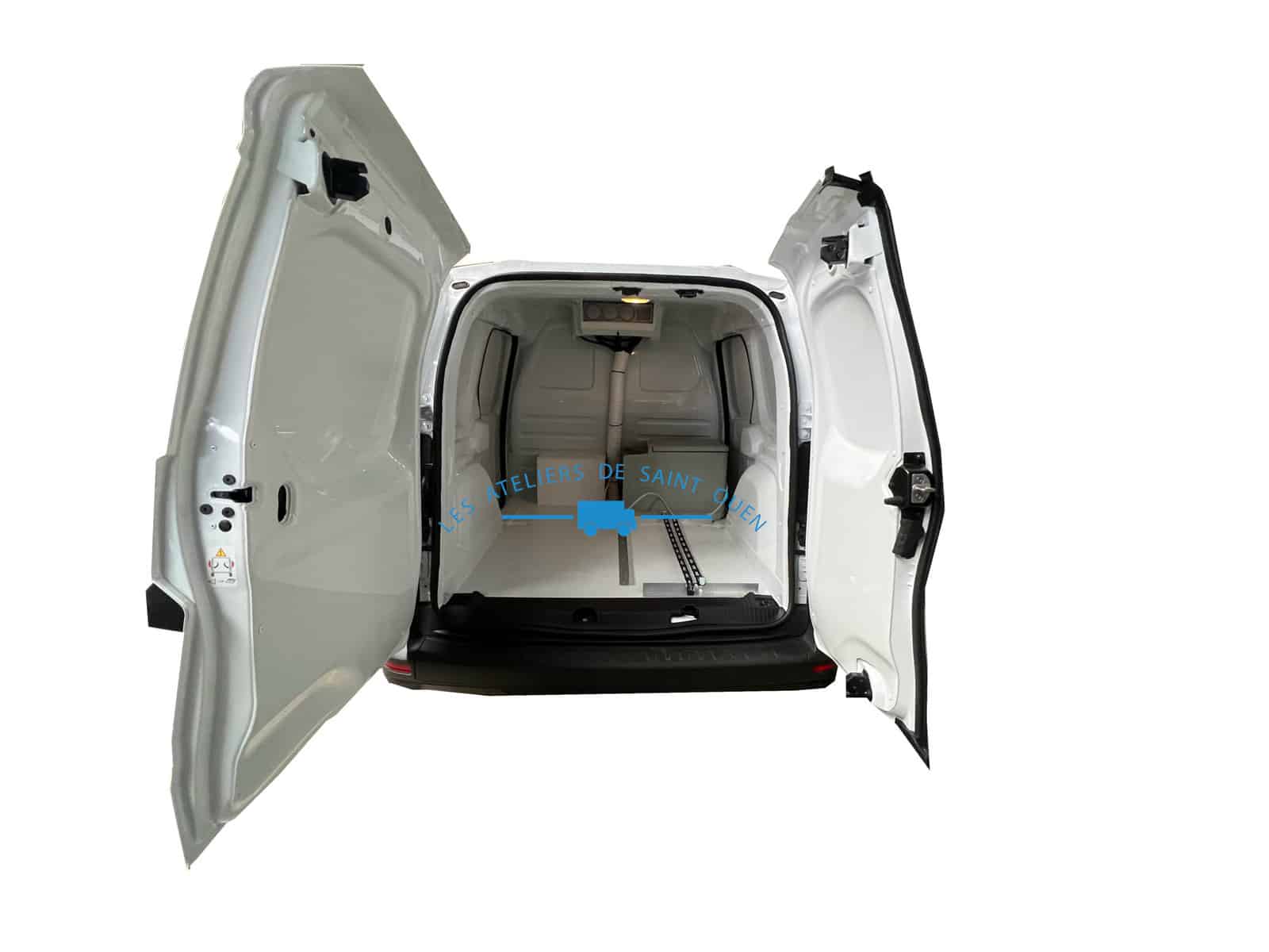 renault kangoo kit cover avec frigidaire et climatisation