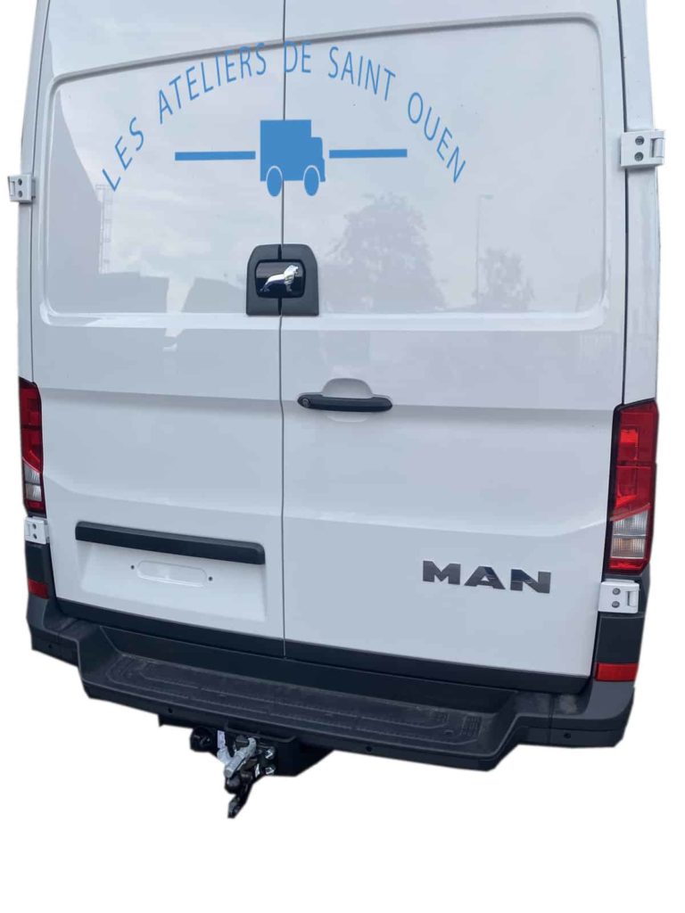 attelage avec crochet mixte sur man tge