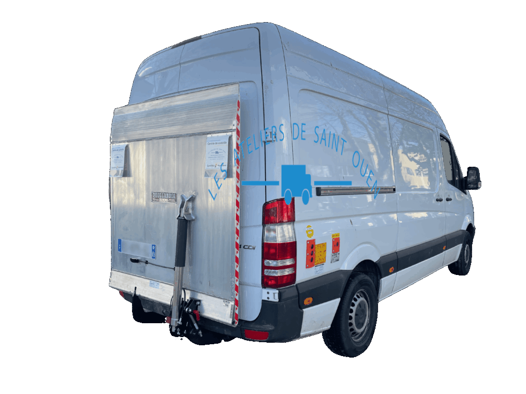 hayon de chargement 500kg sur mercedes sprinter