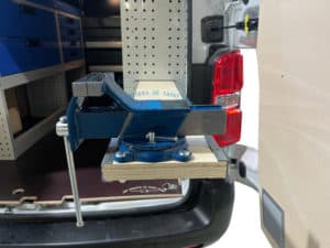 atelier mobile peugeot expert standard amenagement 
