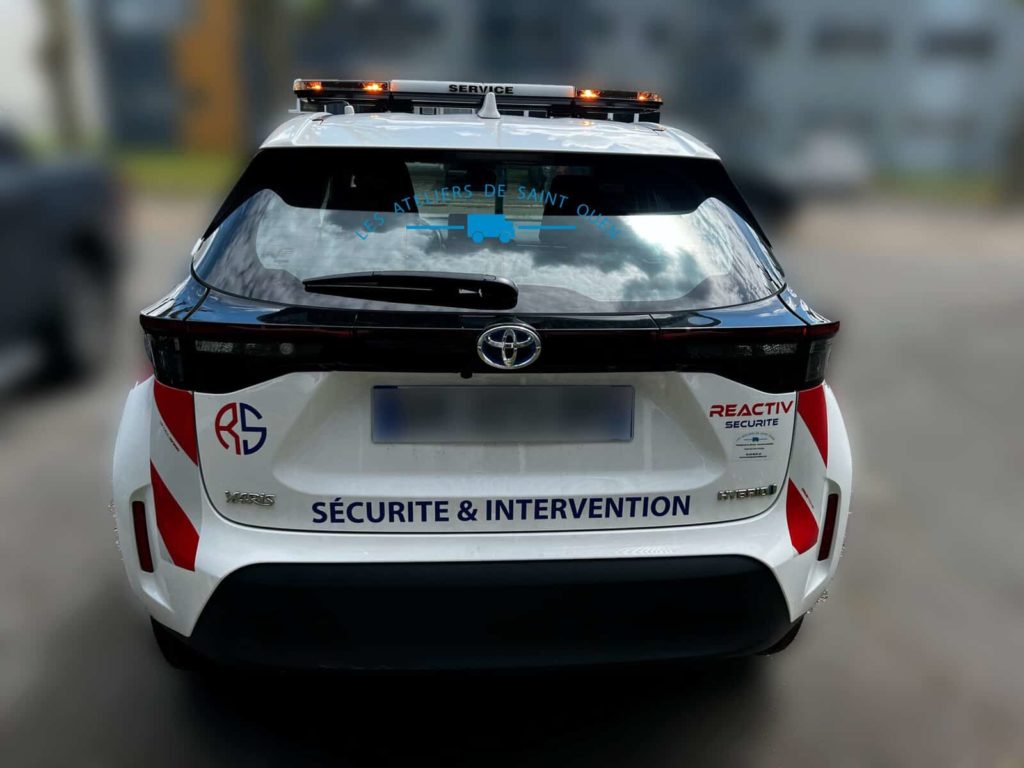 toyota yaris rampe à défilement arrière