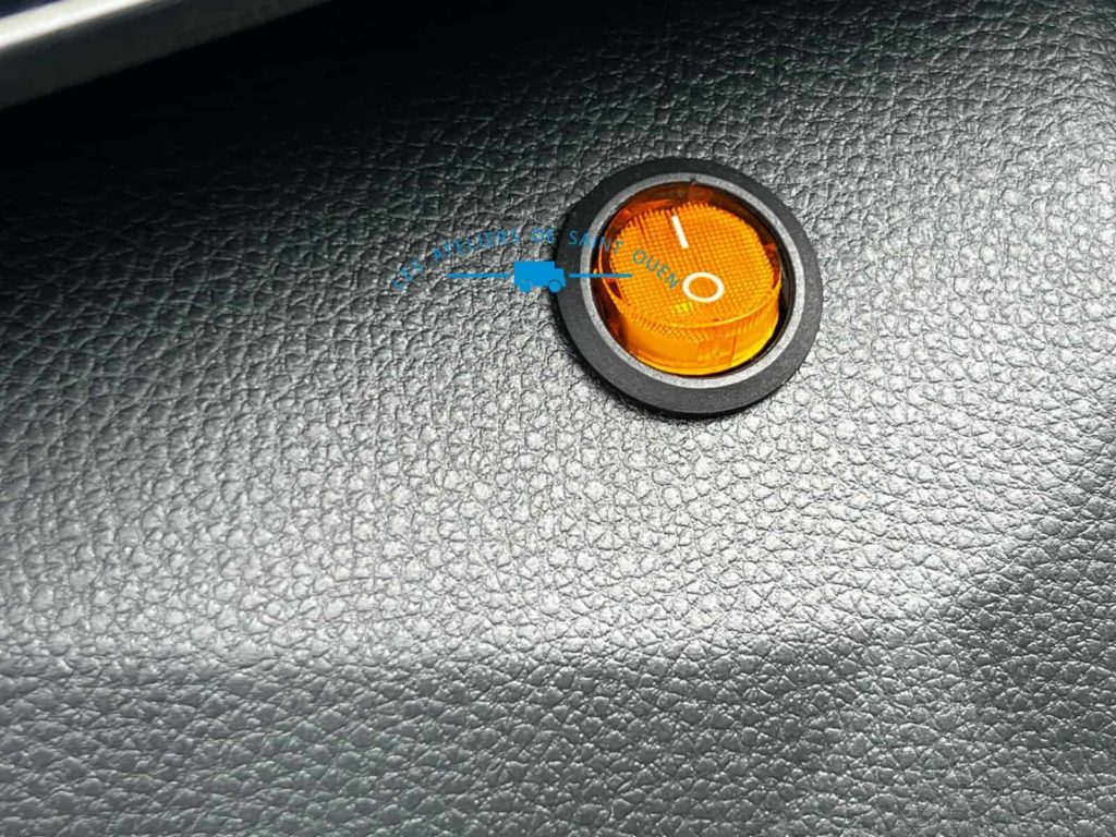 toyota yaris rampe à défilement bouton de commande