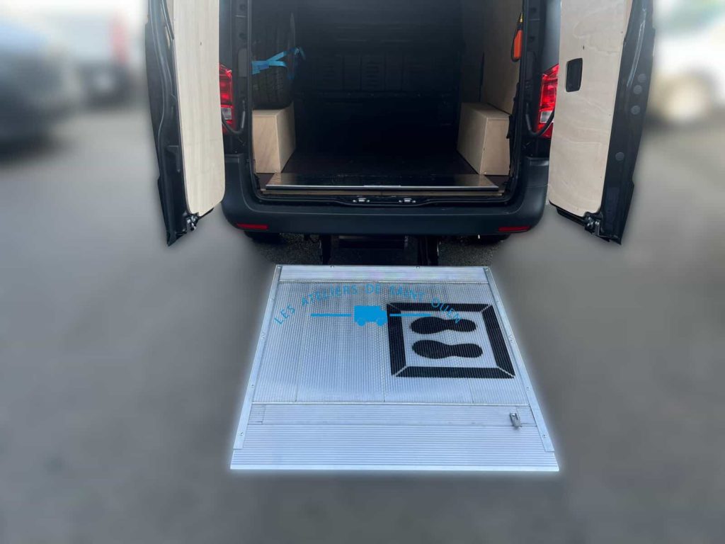 mercedes vito hayon élévateur dhollandia ouvert hydraulique