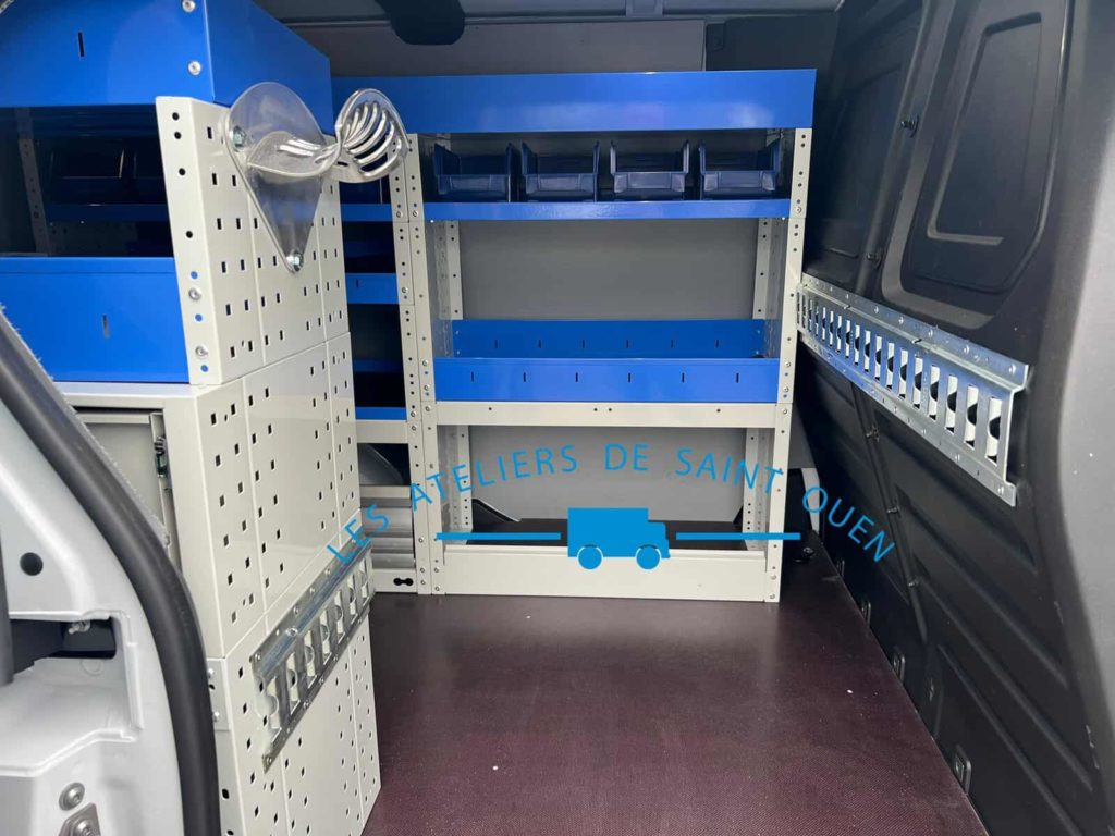 renault kangoo aménagement utilitaire fourgon étagère métallique avec bac a bec rail universel et range câble