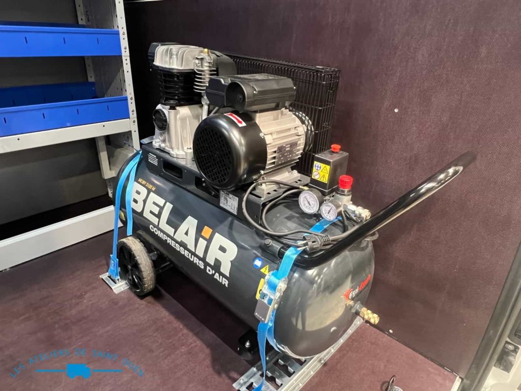 renault master atelier mobile avec compresseur a air protection contre cloison