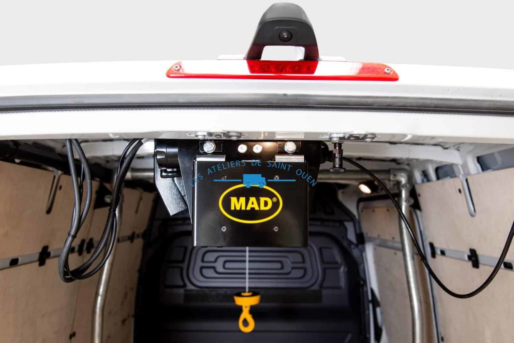 Aménagement véhicule utilitaire easy load port de charge et manutention au milleu ranger zoom