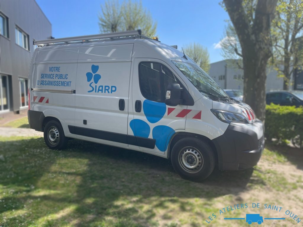 Nouveau Jumper avec bandes réfléchissantes, gyroled et galerie