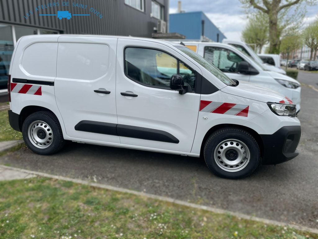 Partner avec bandes réfléchissantes