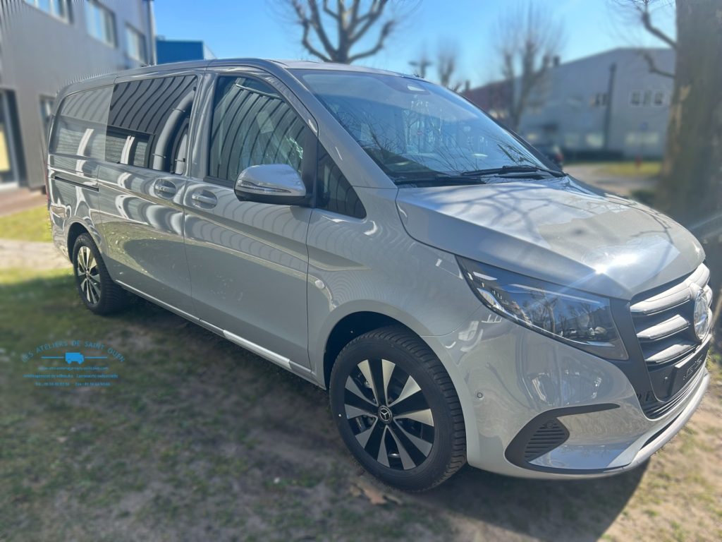 Vito avec cabine approfondie et peinture rétroviseurs et poignées de porte